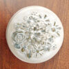 Boîte en grès – Composition florale en relief – Image 4