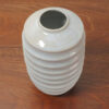 Vase en grès – Ruche blanc nacré – Image 2