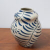 Vase en grès – Motif végétal en sgraffito – Image 2