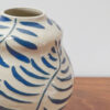 Vase en grès – Motif végétal en sgraffito – Image 3